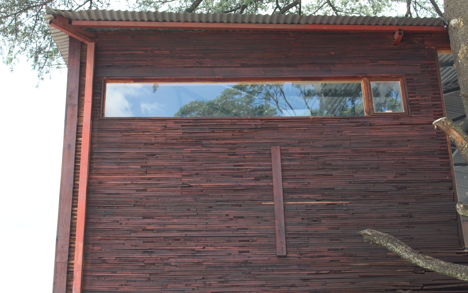 Design Studio in Linbro Park, building photograph 19 of 22.